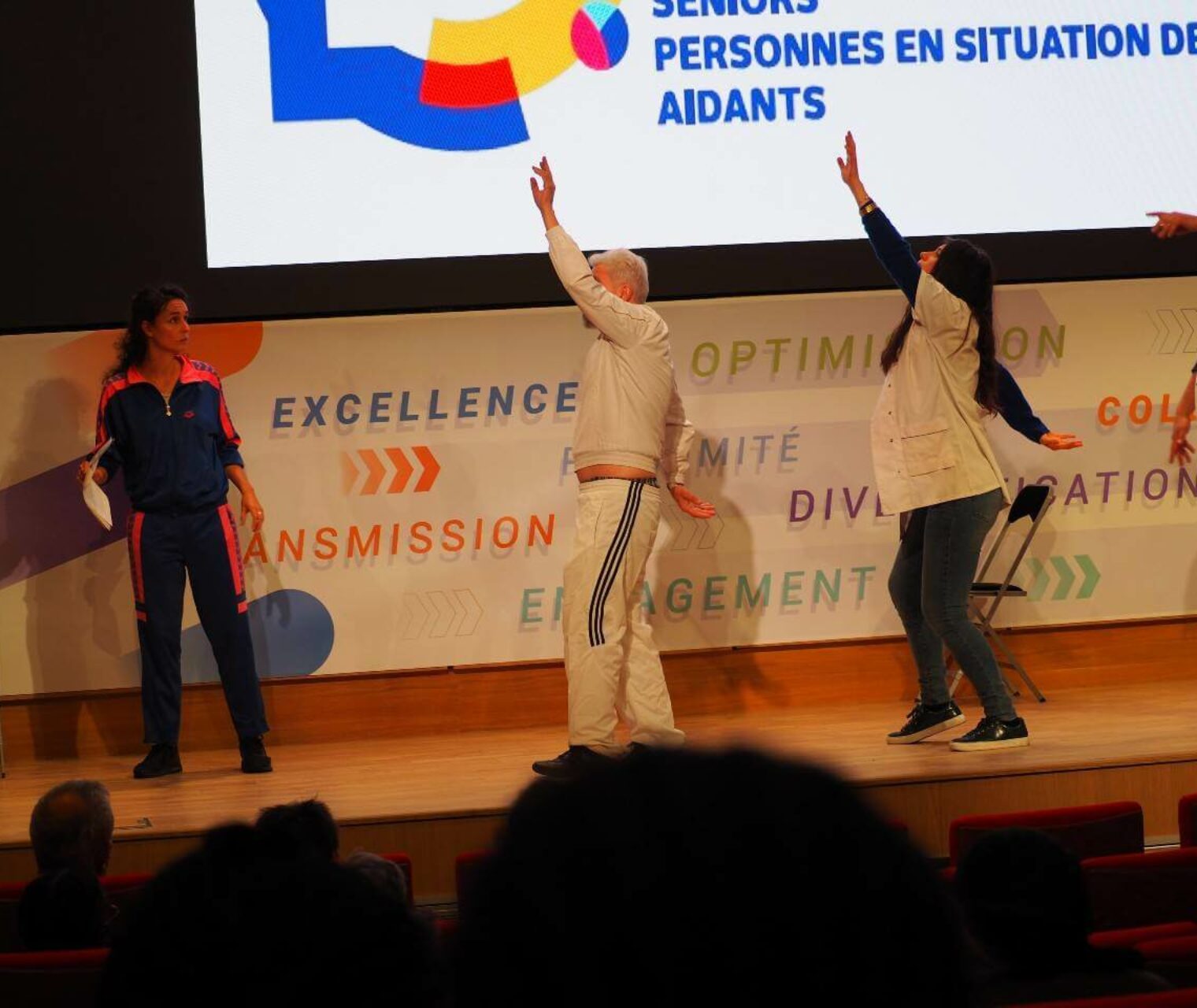 Performance sur les decombres CD94-02 Web